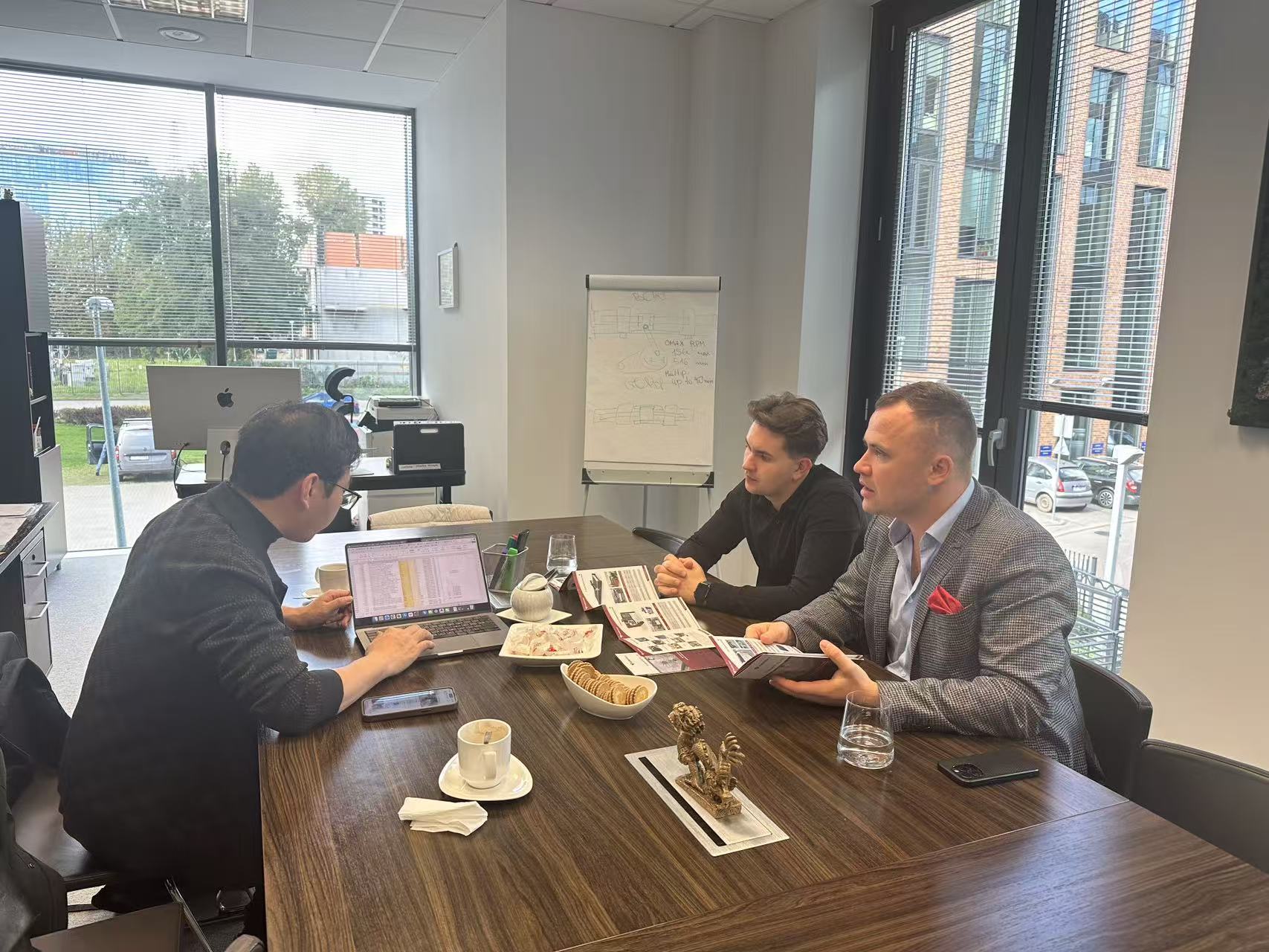 Old German customers Alte deutsche Kunden