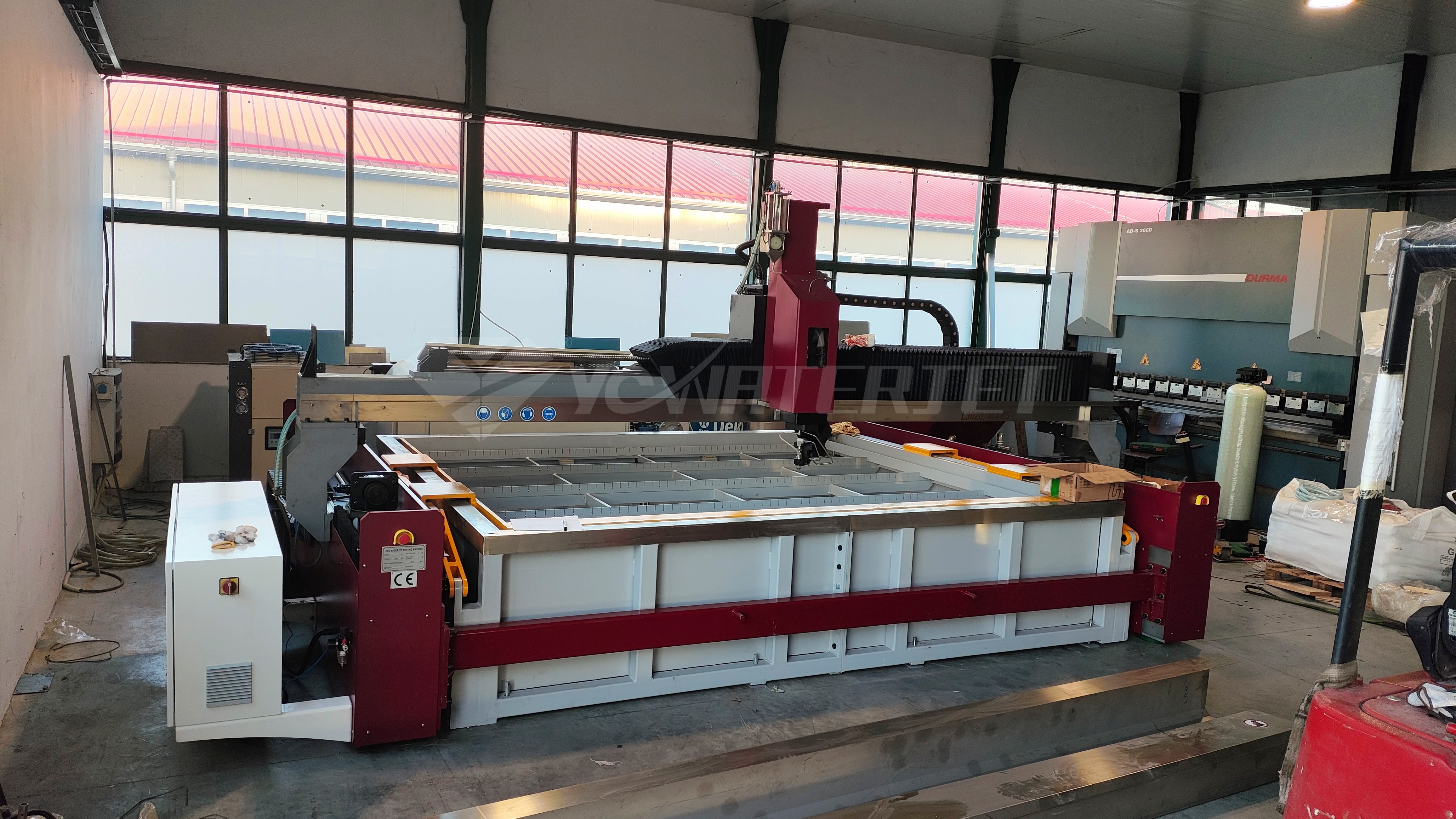 Wasserstrahlschneidetisch 