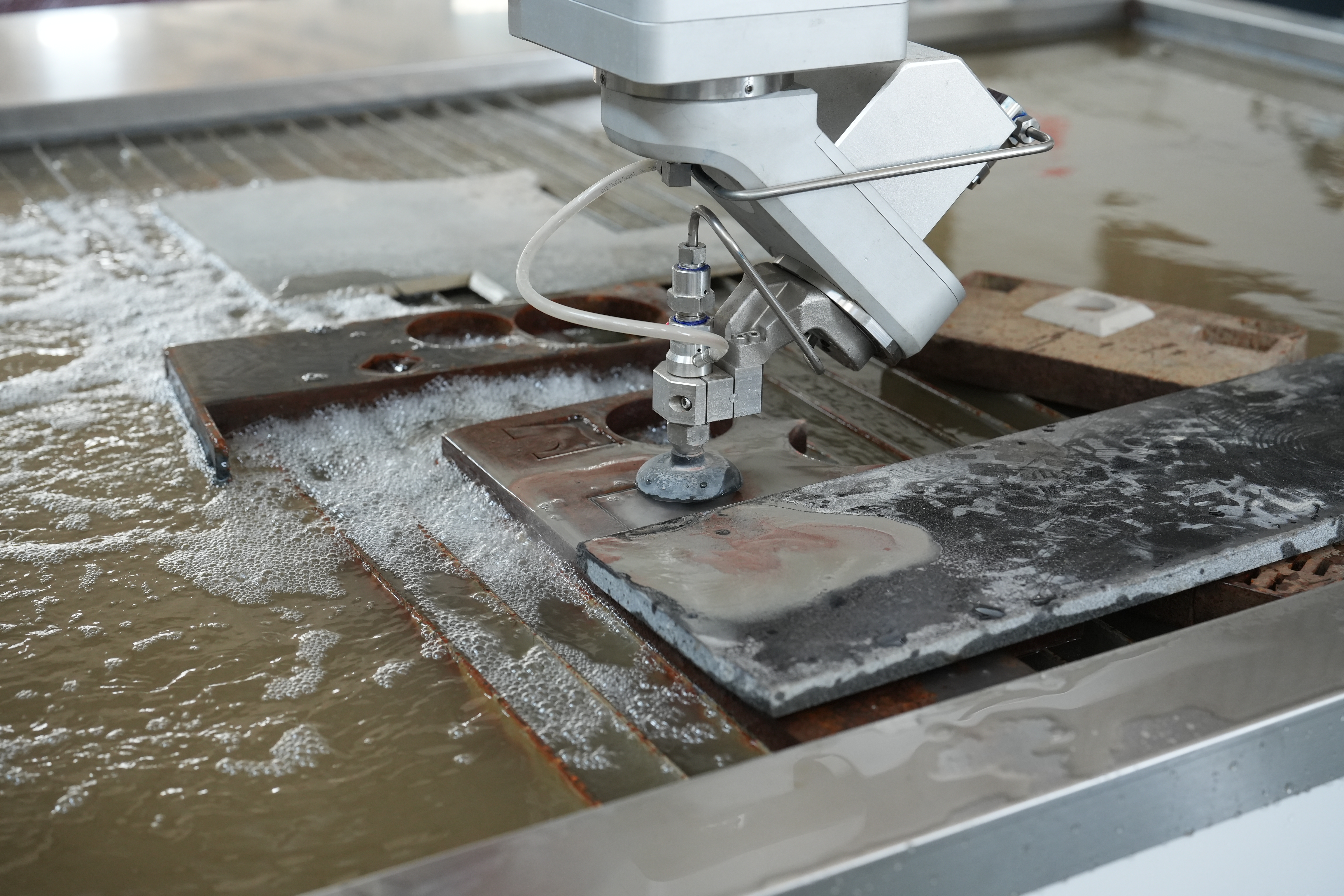 Maximal 5 Achse Wasserstrahlschneidung - 3d Wasserstrahlschneidung