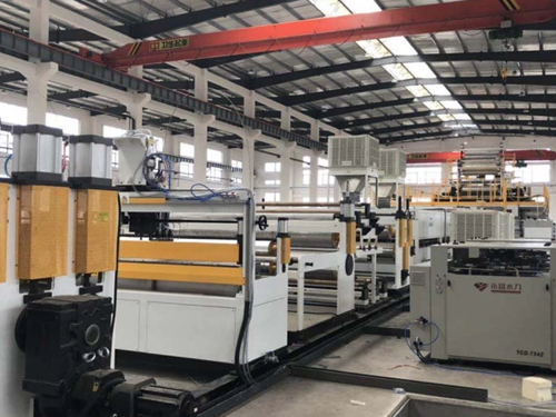 Warum Wasserstrahlschneidmaschinen die ideale Wahl sind, um Fleisch, Obst und Gemüse zu schneiden