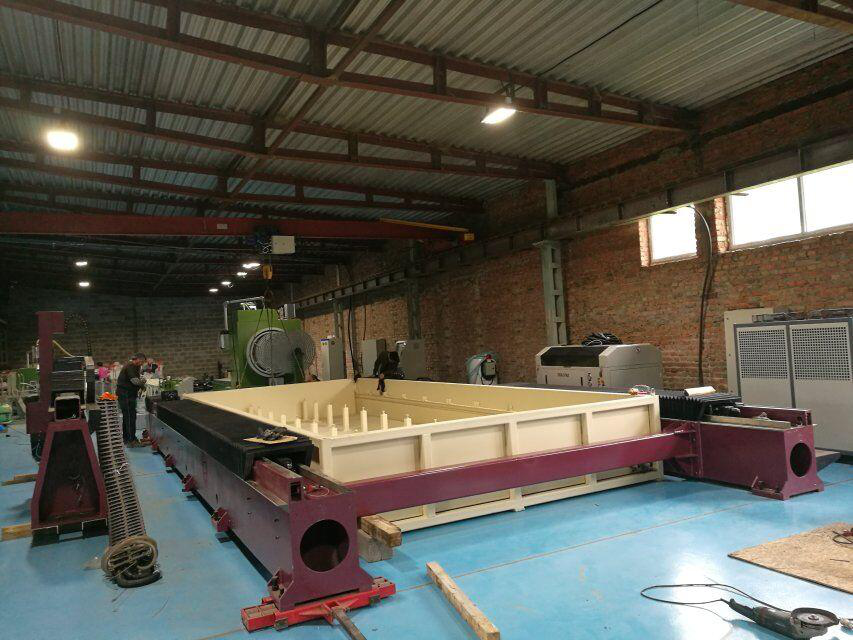 3d 5axis Wasserstrahl Schneidmaschine.png