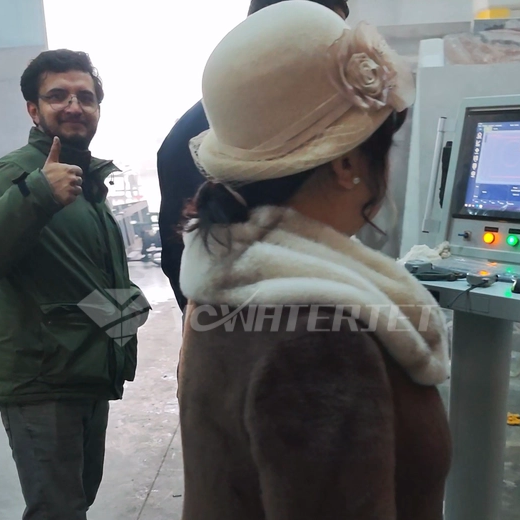 5-Achsen-Wasserstrahl + alte KMT-H2O-Pumpe = Erfolgsfall aus der Türkei